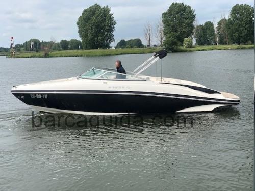 Rinker Captiva 246 CC recensioni e scheda tecnica
